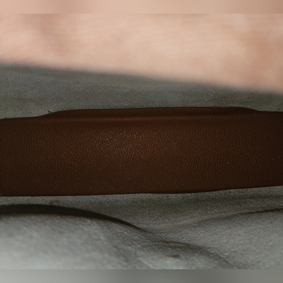 Guc vintage Dooney&Bourke crossbody see pics for flaws - Picture 10 of 12